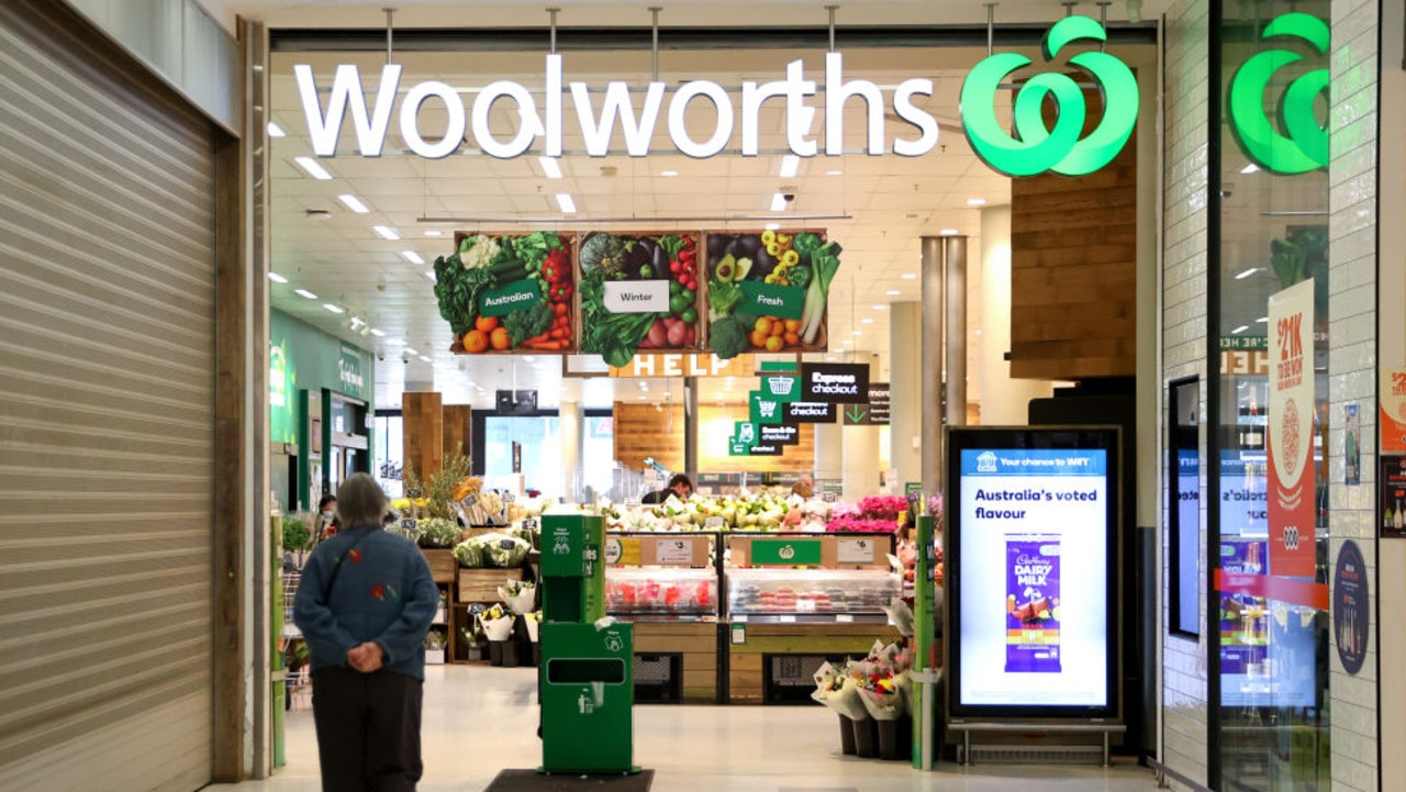 A scammer pretended to be a child stuck at Woolworths with no money. Picture: Brendon Thorne/Getty Images