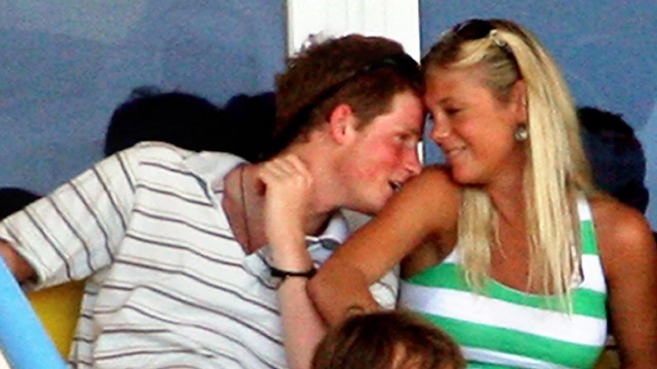 Harry enjoys a moment with Chelsy as they watch the ICC World Cup Cricket 2007 Super Eight match between Australia and England. (Photo: Jewel SAMAD)