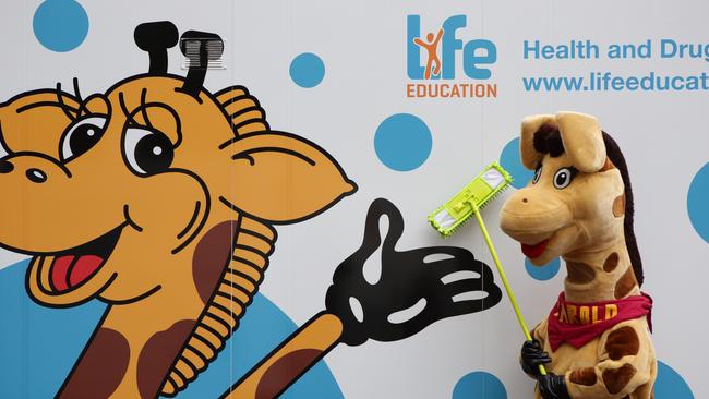 Libs/Nats pledge educational giraffe Healthy Harold program modernised with $2m funding boost. Picture: Carmela Roche