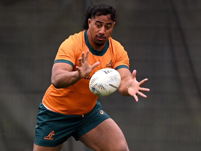 Pone Fa'amausili catches a pass during a Wallabies captain's Run last year. Picture: Getty Images