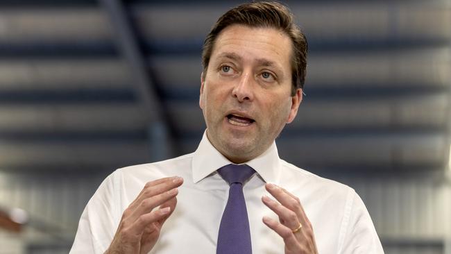 Matthew Guy doing Jeff Kennett Proud at a press conference. Picture: NCA NewsWire