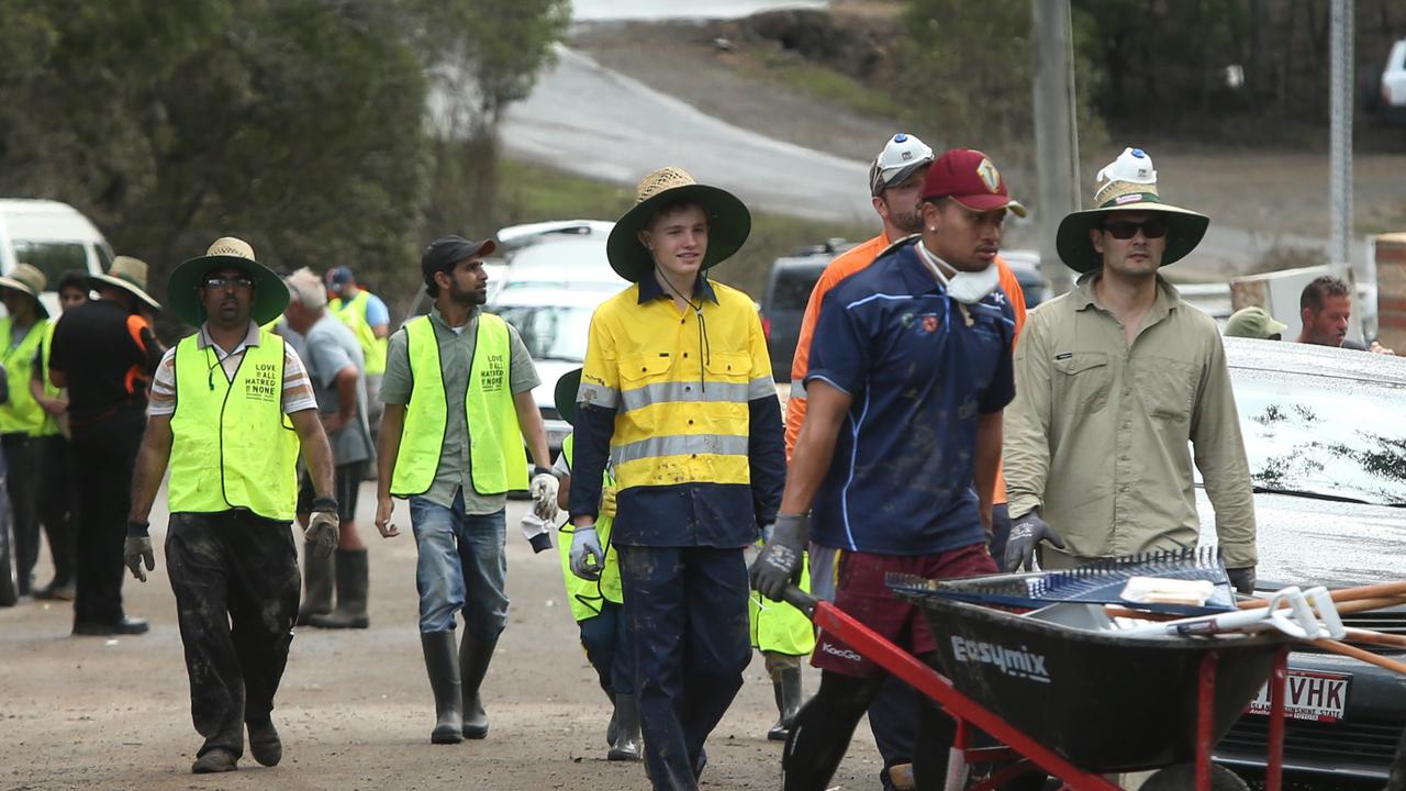 Mud Army volunteers at Logan Reserve. Picture: Jono Searle