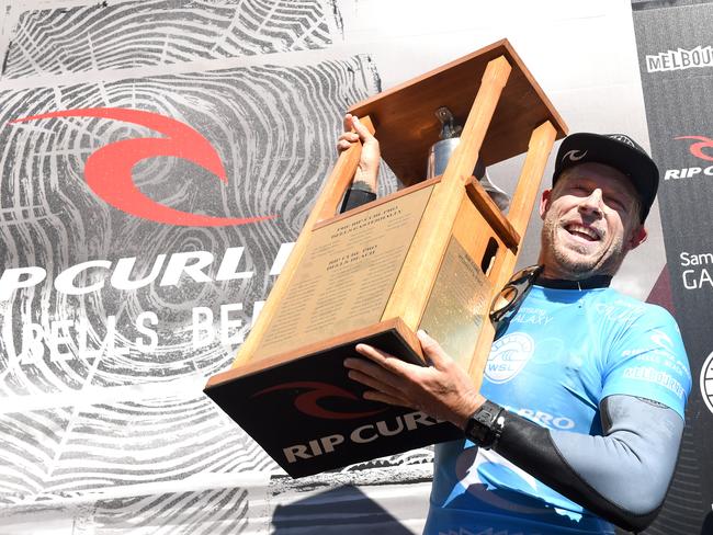 Mick Fanning wins his fourth Bells Beach Rip Curl Pro in 2015. Picture: Jason Sammon