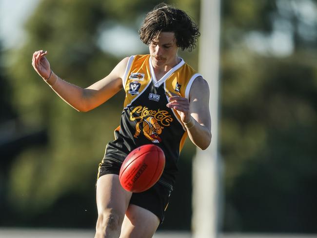 Frankston YCW forward Roan Steele has elite skills. Picture: Valeriu Campan