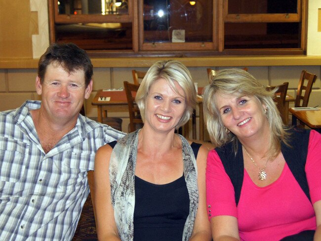 NITELIFE: Settlers Inn. February 19, 2012. Photos supplied Dean Grundon, Belinda Cameron and Cindy Fogarty