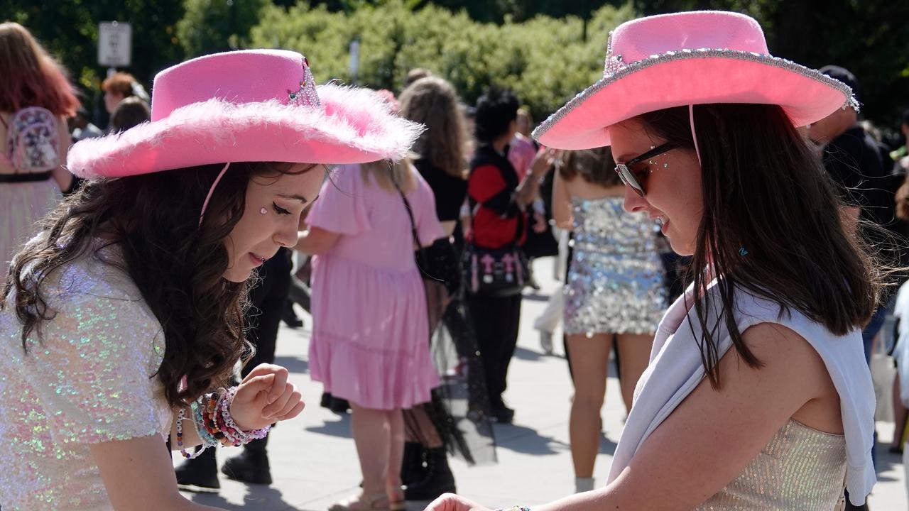 Taylor Swift fans gathered outside the MCG on Friday for Swift’s first concert in Australia. Picture: NCA NewsWire / Valeriu Campan