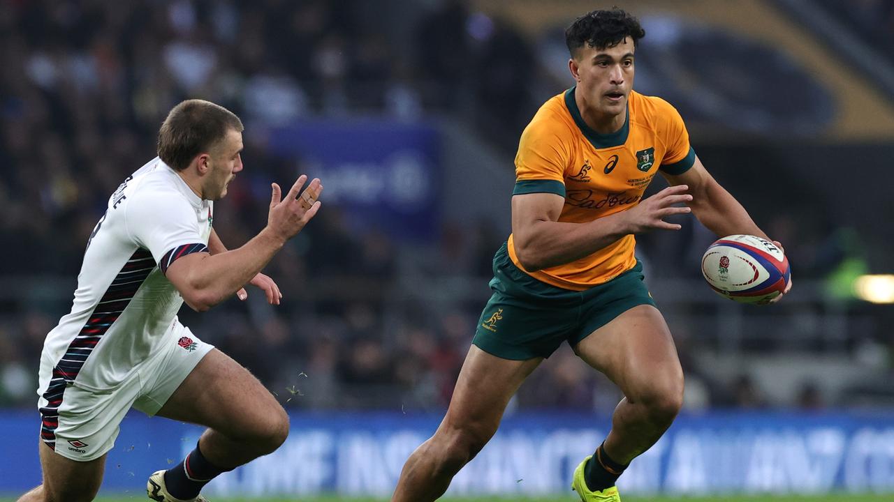 Suaalii shines as Wallabies stun England with 84th minute winner