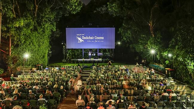 Darwin’s Deckchair Cinema supporters have started a petition to continue the fight against plans to develop the Darwin Cenotaph carpark, just 90m away from the outdoor theatre.