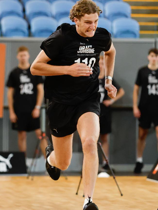 Taylor Goad showcases his speed at the AFL Draft Combine. Picture: Dylan Burns/AFL Photos via Getty Images