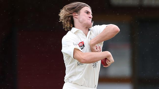 Tom O'Connell sends one down for Sturt last season. Picture: Stephen Laffer