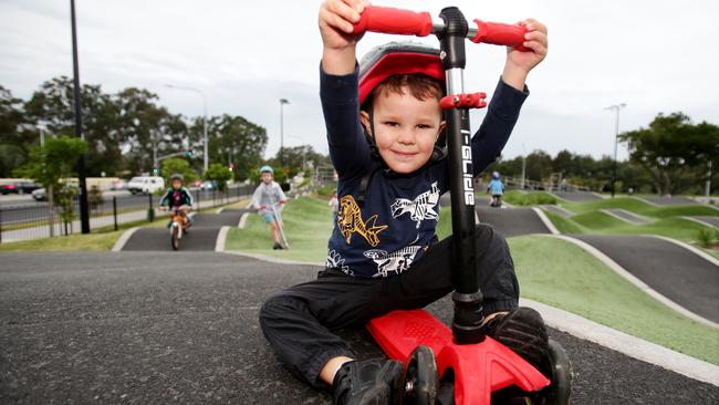 Connor Dingwall at the Bracken Ridge BMX track. (AAP Image/Steve Pohlner)