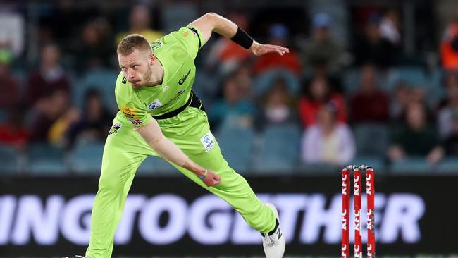 Nathan McAndrew in action against Brisbane Heat at Manuka Oval last week.