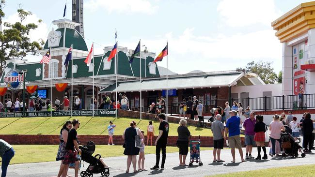 People lining up at Dreamworld after it reopened last week. Picture: NCA NewsWire / Steve Holland