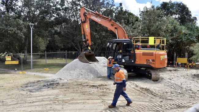 Contractors for Crown Land continued sanding efforts to avoid further erosion at Clarkes Beach, Byron Bay.