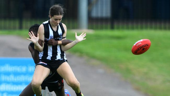 Palmerston’s Lila Tonkin in round 1 of the NTFL 22/23 season. Picture: (A)manda Parkinson