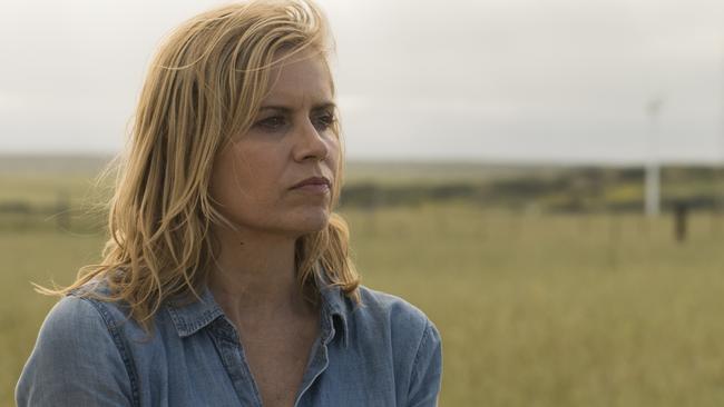 Kim Dickens as Madison ClarkÂ - Fear the Walking Dead _ Season 3, Episode 9 - Photo Credit: Richard Foreman, Jr/AMC