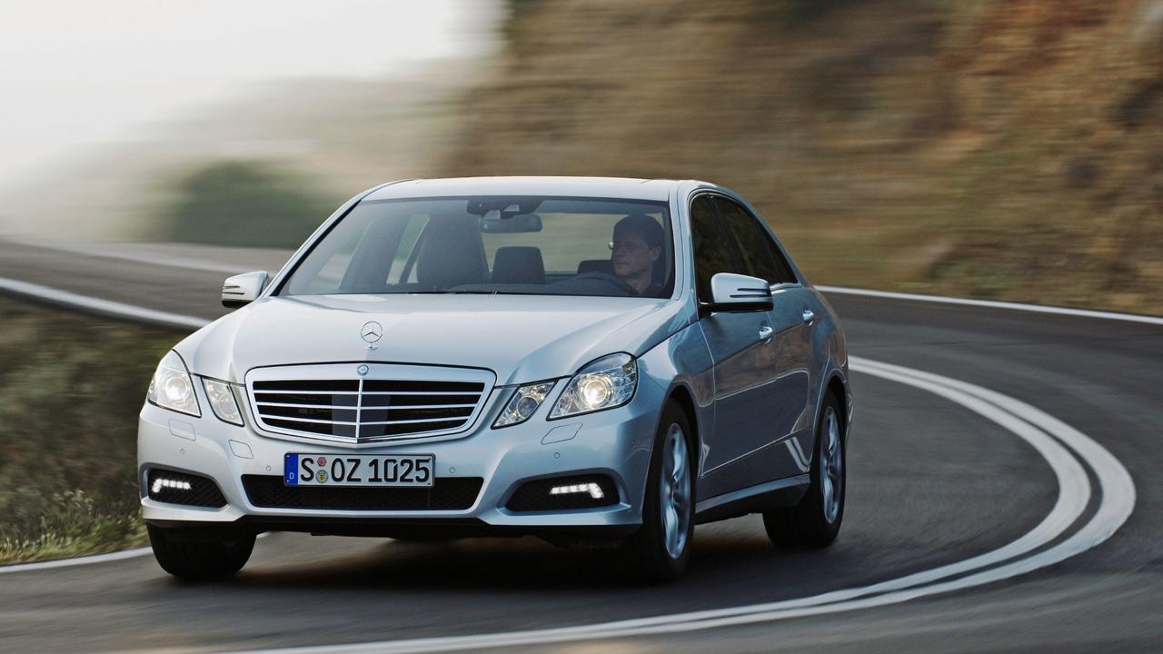 Older E-Class models with a sunroof are affected.