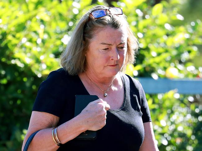 ST GEORGE SHIRE STANDARD/AAP. Karen Lawson walks towards Sutherland Court House in Sutherland on Friday 23 April, 2020. (AAP IMAGE / Angelo Velardo)