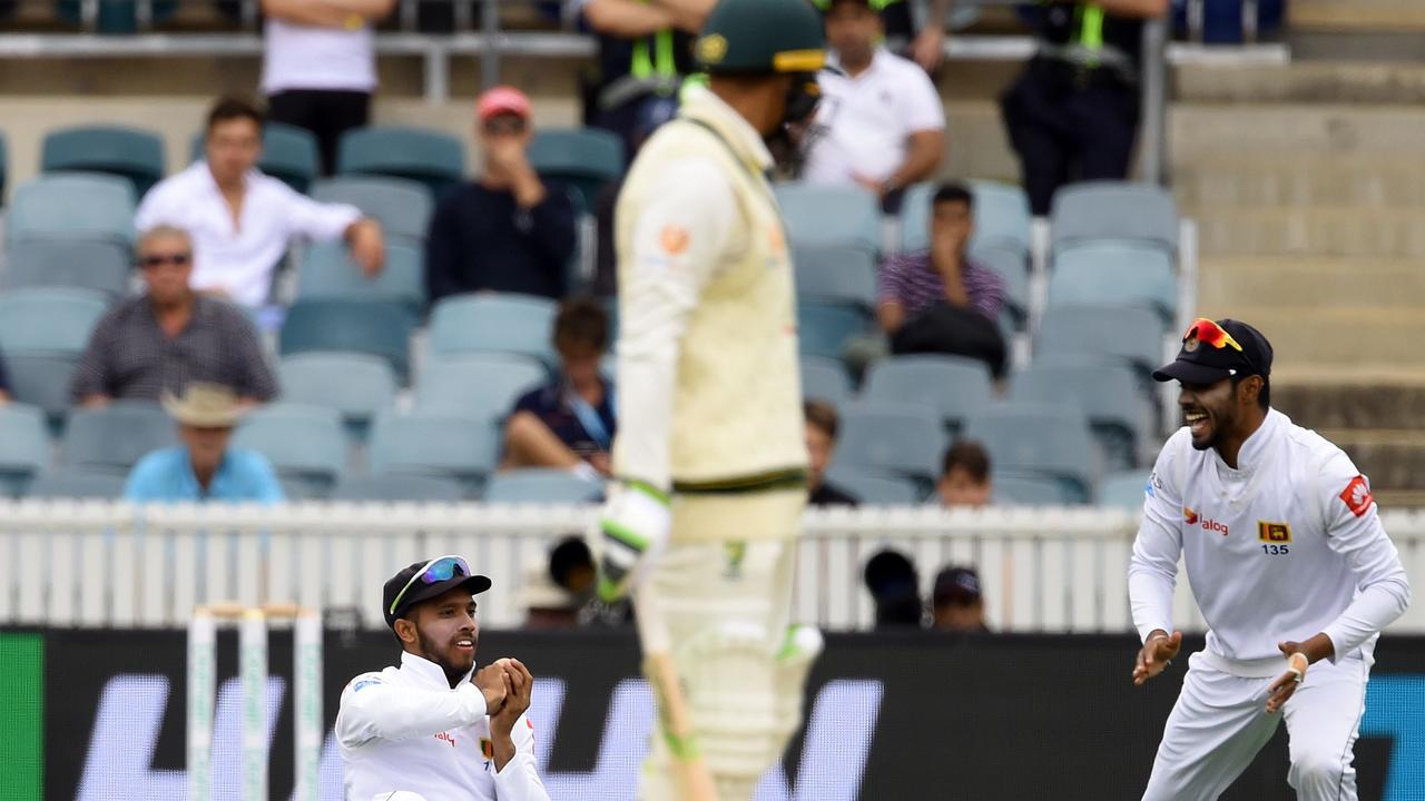 Usman Khawaja dismissed. Photo: ISHARA S. KODIKARA / AFP.