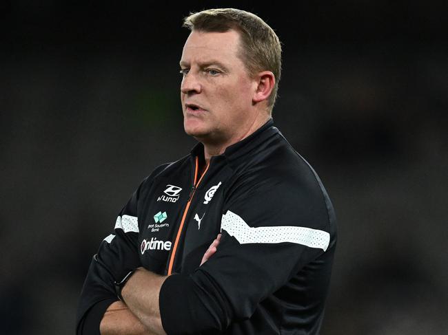 MELBOURNE, AUSTRALIA - AUGUST 27: Blues head coach Michael Voss looks on during the round 24 AFL match between Carlton Blues and Greater Western Sydney Giants at Marvel Stadium, on August 27, 2023, in Melbourne, Australia. (Photo by Quinn Rooney/Getty Images)