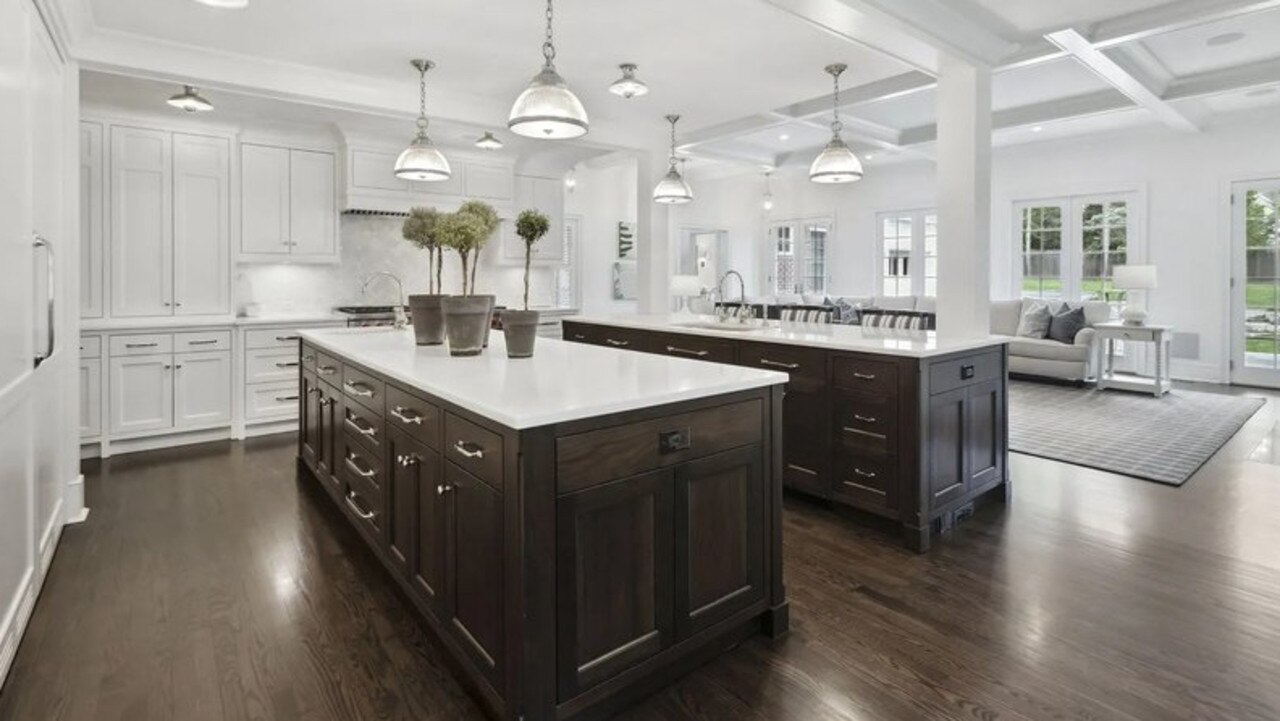 A chef’s kitchen with dual islands. (Picture: Realtor.com)