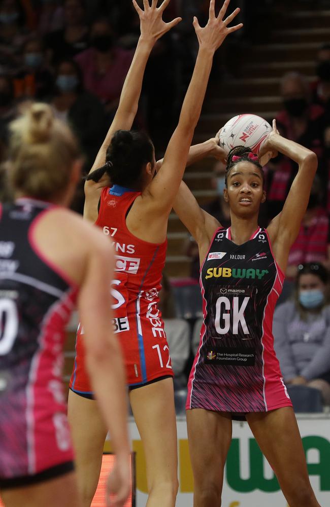 Shamera Sterling of the Adelaide Thunderbirds and Sophie Fawns of the NSW Swifts during the round four Super Netball match between Adelaide Thunderbirds and NSW Swifts at, on April 13, 2022, in Adelaide, Australia. (Photo by Sarah Reed/Getty Images)