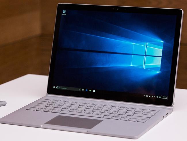 NEW YORK, NY - OCTOBER 06: A new Microsoft Surface Book sits on display at a media event for new Microsoft products on October 6, 2015 in New York City. Microsoft also unveiled a virtual reality gaming head set titled the HoloLens, a tablet titled the Surface Pro 4 and a phone titled the Lumia 950. Andrew Burton/Getty Images/AFP == FOR NEWSPAPERS, INTERNET, TELCOS & TELEVISION USE ONLY ==