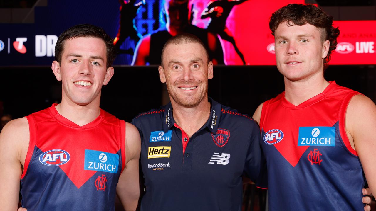 Dees Prepare to Introduce 18-Year-Old 'Menace' to AFL, Outgrowing Teammates