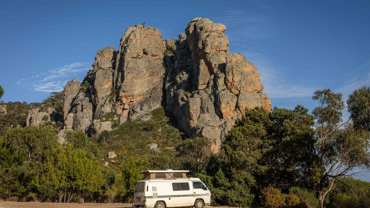 Outrage over 'heartbreaking' Mount Arapiles climbing ban