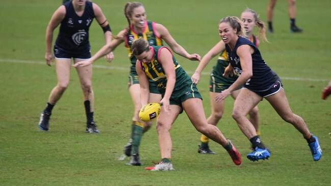 The game winner Leah Kaslar (right) chases down a Maroochydore opponent. Pic: Jillo's Sporting Pics.