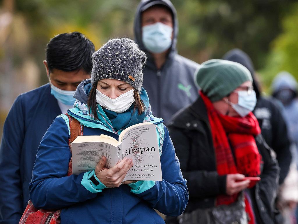 Masks are no longer required outdoors unless you cannot maintain 1.5 metres of social distancing. Picture: NCA NewsWire / Ian Currie