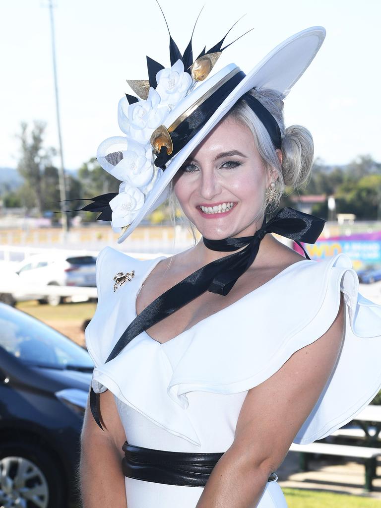 Gympie Times Ladies Day race day - runner up Contemporary Helen Strong