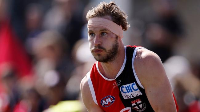 MELBOURNE , AUSTRALIA. March 3, 2024.  AFL. Community Cup series. St Kilda vs North Melbourne at RSEA Park, Moorabbin.   Jimmy Webster of the Saints during the 3rd qtr.     . Pic: Michael Klein