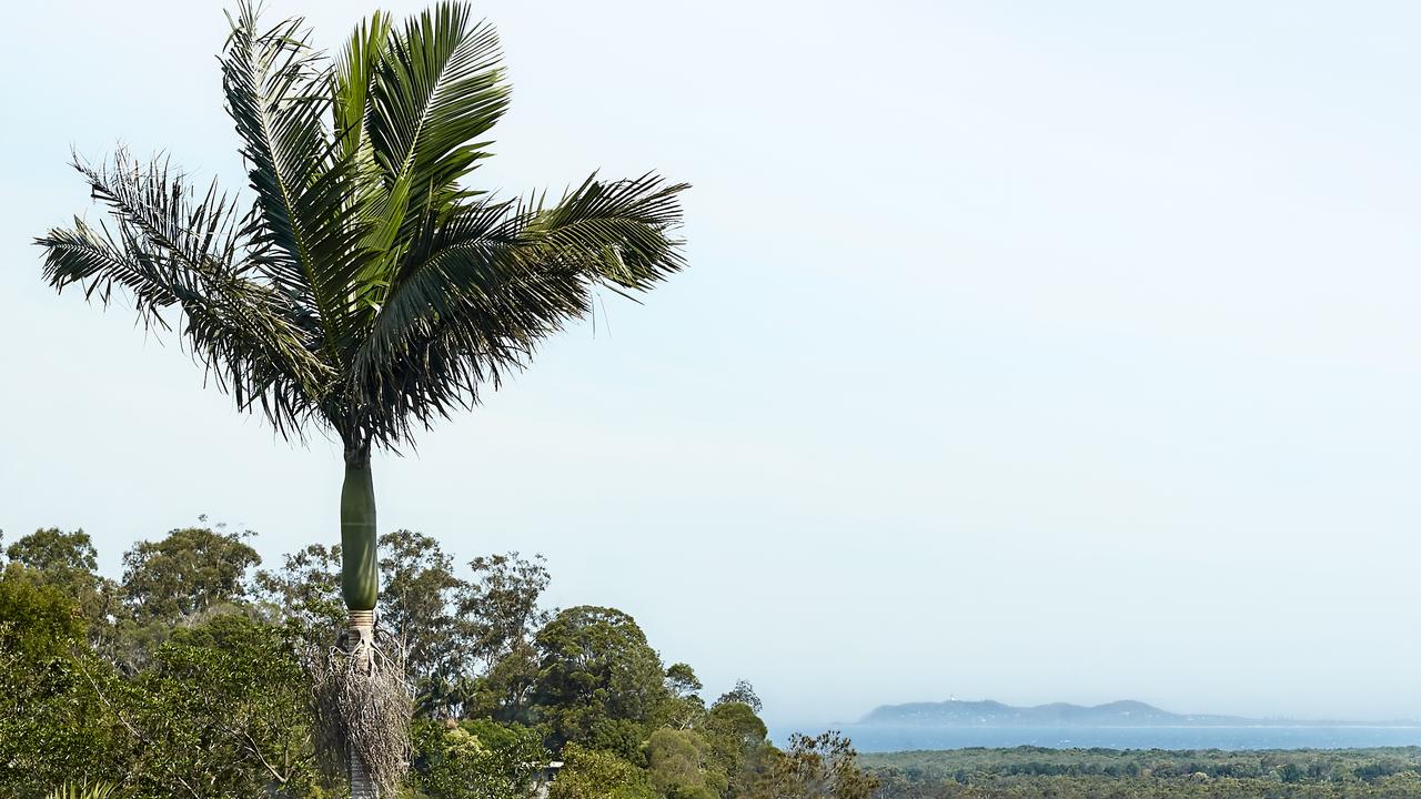 This home in Ocean Shores, designed by Brisbane-based architecture firm Atelier Chen Hung, featured on Grand Designs Australia. It is now being leased as a holiday home.