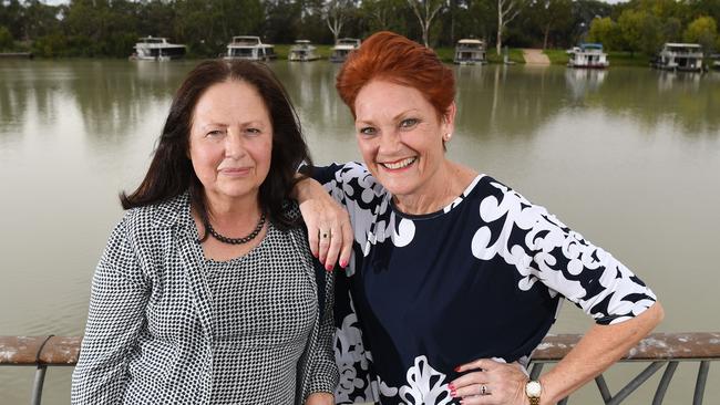 Pauline Hanson campaigning in Berri in 2019 with Jennifer Game. Picture: Tricia Watkinson