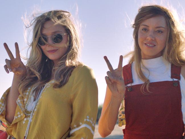 Elizabeth Olsen and Aubrey Plaza in Ingrid Goes West