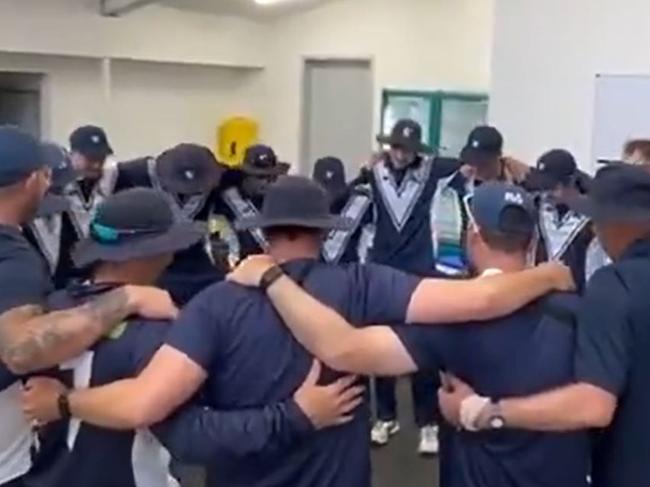 The Victorian men celebrate their win.