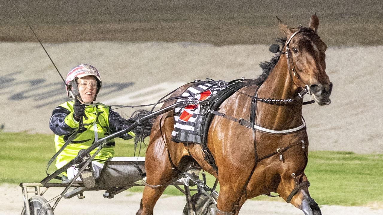 Emma Stewart and Clayton Tonkin set to dominate Australian Gold finals ...