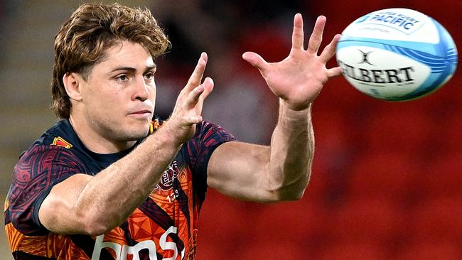 BRISBANE, AUSTRALIA - MAY 10: James O'Connor of the Reds in action during the warm up before the round 12 Super Rugby Pacific match between Queensland Reds and Melbourne Rebels at Suncorp Stadium, on May 10, 2024, in Brisbane, Australia. (Photo by Bradley Kanaris/Getty Images)