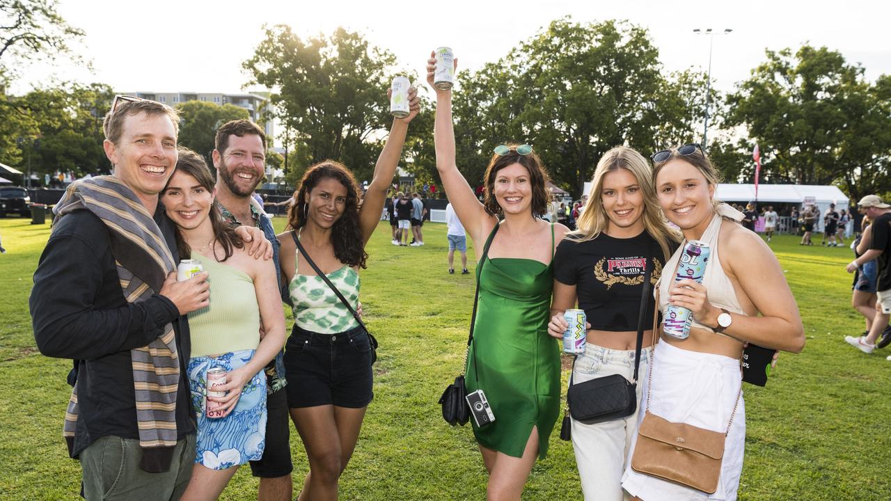 At The Backyard Series are (from left) Paul Cumming, Mel Elliott, Stav Gibbon, Steph Labonne, Rachel Matthews (celebrating her birthday), Caitlyn Mann and Paige Leicht (also celebrating her birthday) in Queens Park, Saturday, November 6, 2021. Picture: Kevin Farmer