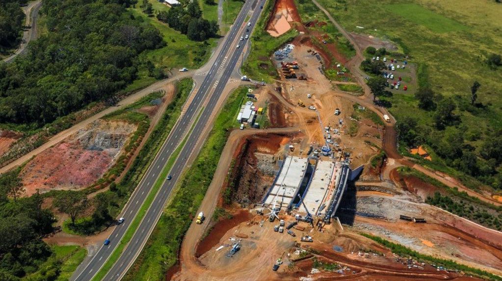 Construction of the New England Highway arch bridges at Mount Kynoch is progressing well and nearing completion. Picture: Above Photography PTY LTD