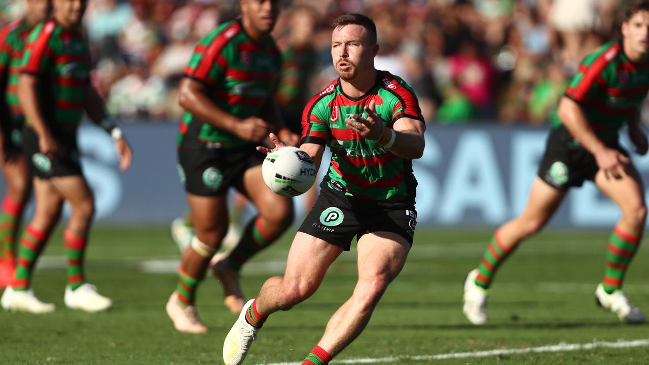 Damien Cook passes during the win over the Warriors.