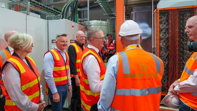 Indi MP Helen Haines, Energy Minister Chris Bowen and Prime Minister Anthony Albanese at the Mars Petcare factory in Wodonga. Picture: NewsWire Handout