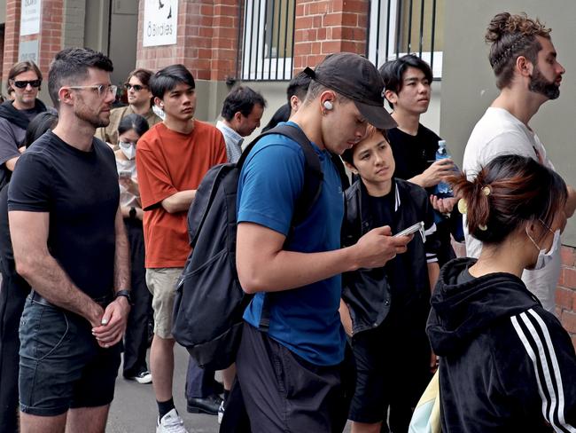 SYDNEY AUSTRALIA - NCA NewsWire Photos MARCH 22, 2023: Dozens of Sydneysiders are pictured lined up outside an open-for-inspection rental apartment in Surry Hills. The rental crisis remains one of the key issues of the 2023 NSW state election. Picture: NCA NewsWire / Nicholas Eagar