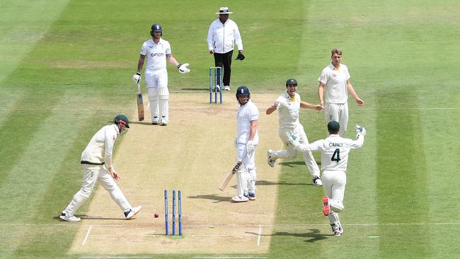 LONDON, ENGLAND - JULY 02: Jonny Bairstow of England is run out by Alex Carey of Australia during Day Five of the LV= Insurance Ashes 2nd Test match between England and Australia at Lord's Cricket Ground on July 02, 2023 in London, England. (Photo by Gareth Copley/Getty Images)