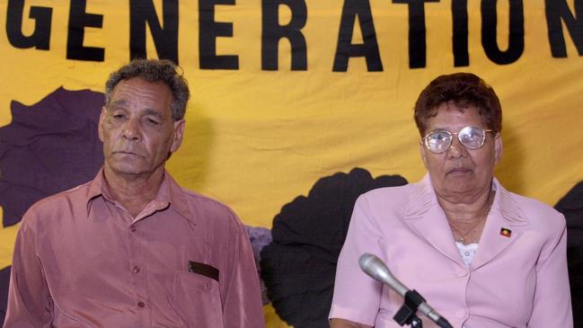 Peter Gunner with Lorna Cubillo after the case in Federal Court in 2000.