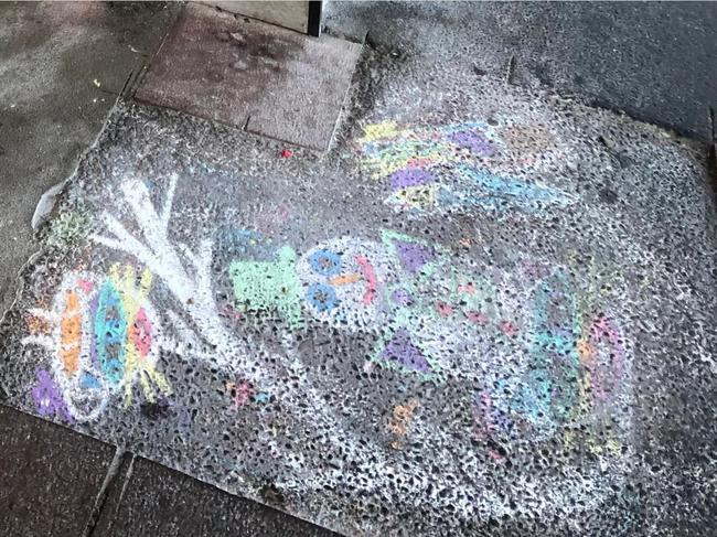 Homesless man Rob was well known for his love of drawing – often seen creating abstract pieces of art either on the pavement or on pieces of paper for sale. Picture: Reddit