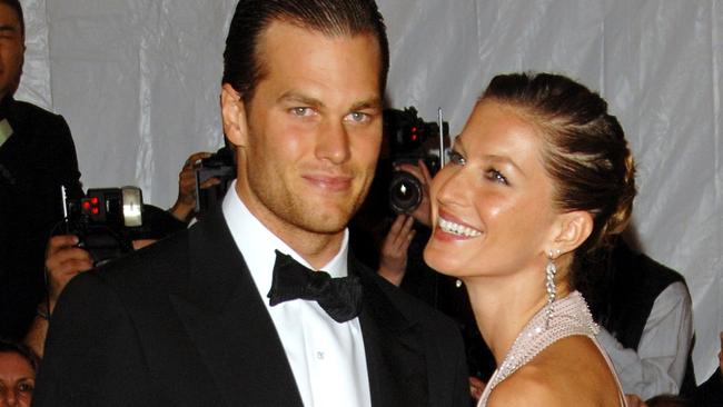 Life’s been good to Tom Brady. He has a lovely family with his wife, Brazilian supermodel Giselle Bundchen.