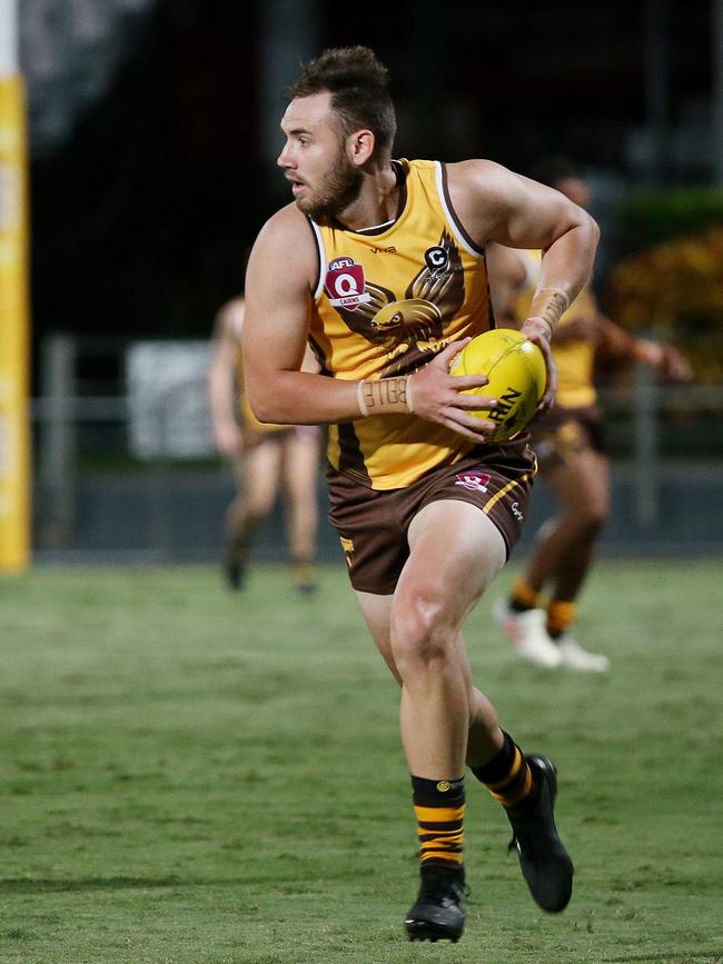 2019 AFL Cairns Seniors match between Manunda Hawks and Cairns Saints at Cazalys Stadium. Hawks' Sean Connelly. PICTURE: STEWART MCLEAN