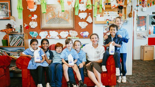 Emma with students from Buninyong Public School. Photo: Clancy Paine.